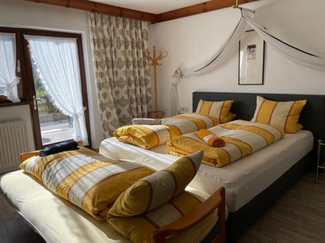 Landhaus Toechterle Apartment Telfes im Stubai Luaran gambar