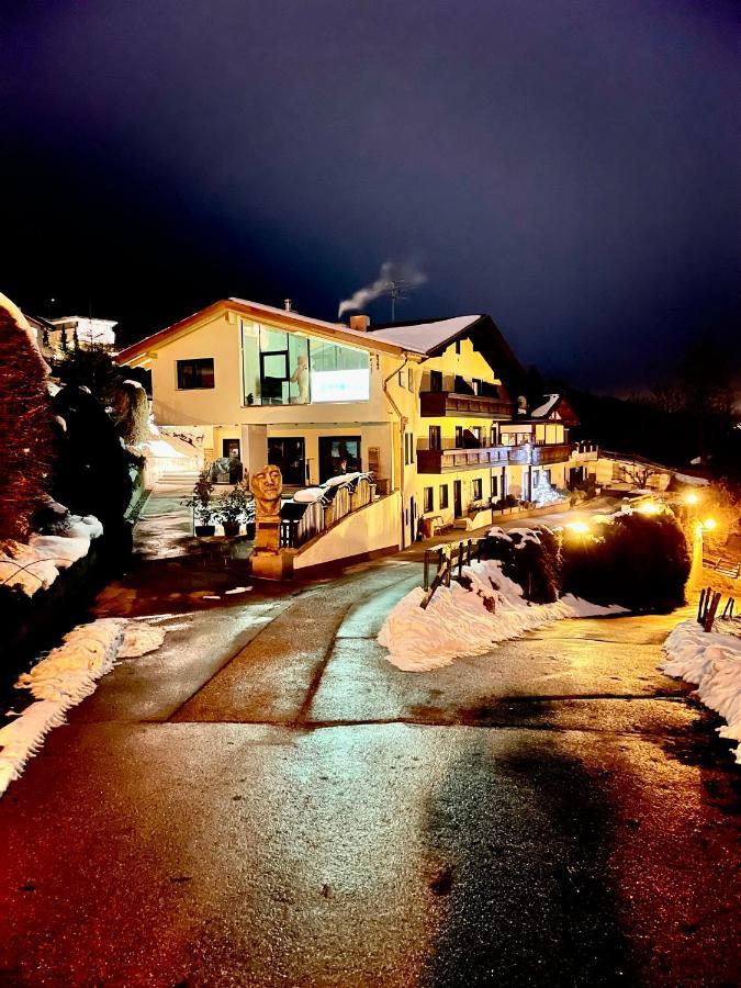 Landhaus Toechterle Apartment Telfes im Stubai Luaran gambar